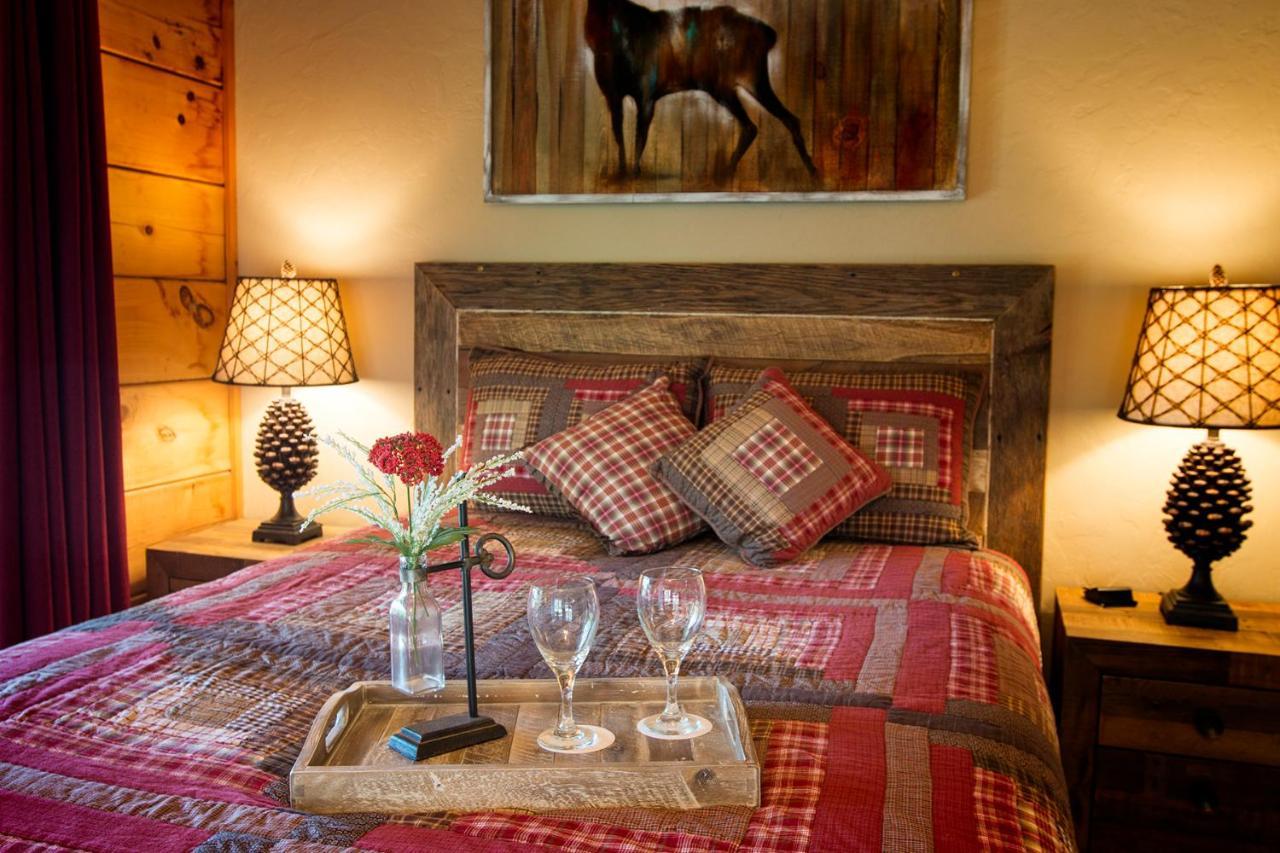 Lazy Bear Lodge Valle Crucis Bagian luar foto